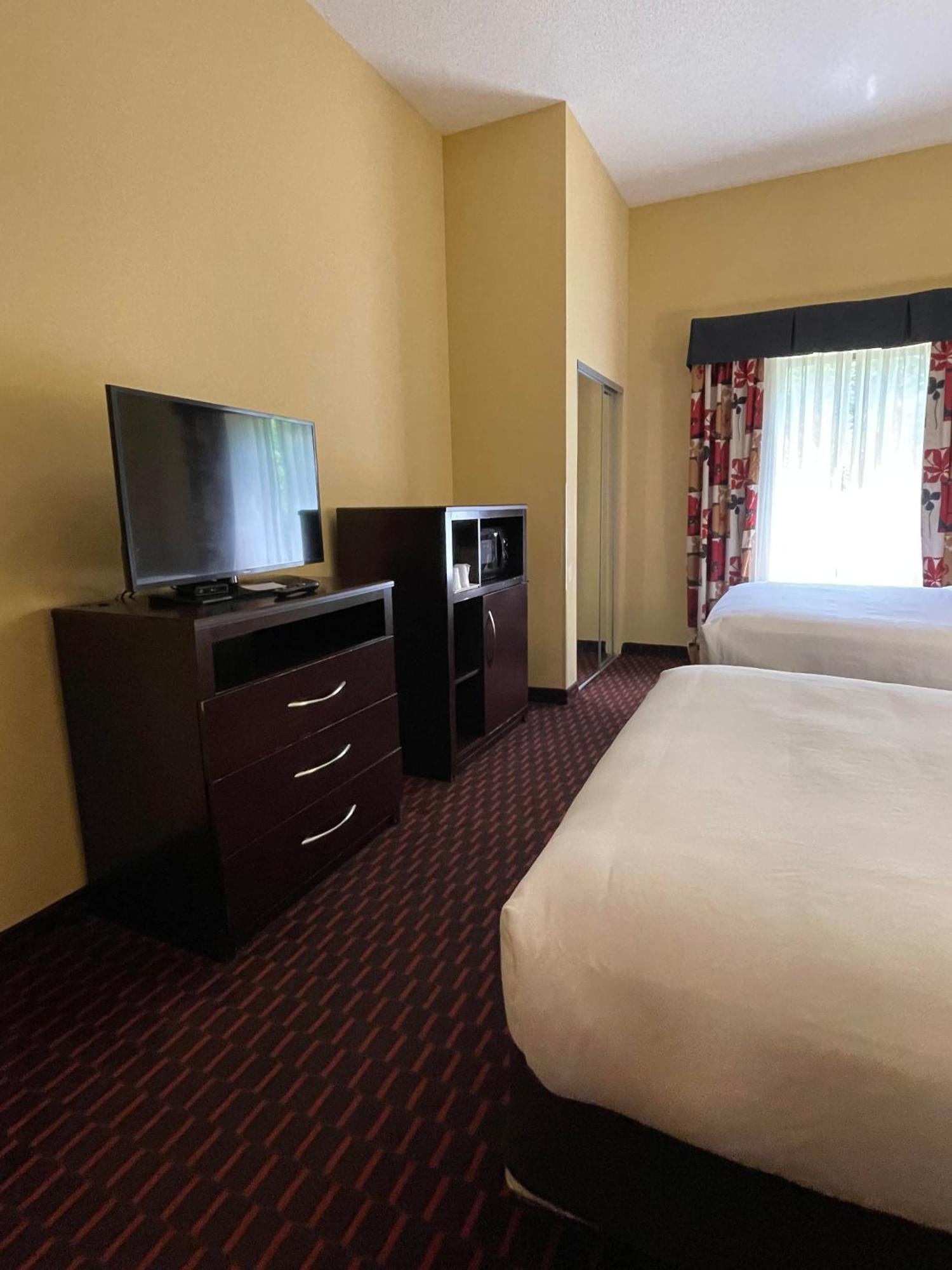 คอมฟอร์ต สวีตส์ Hotel แอลทูนา ภายนอก รูปภาพ